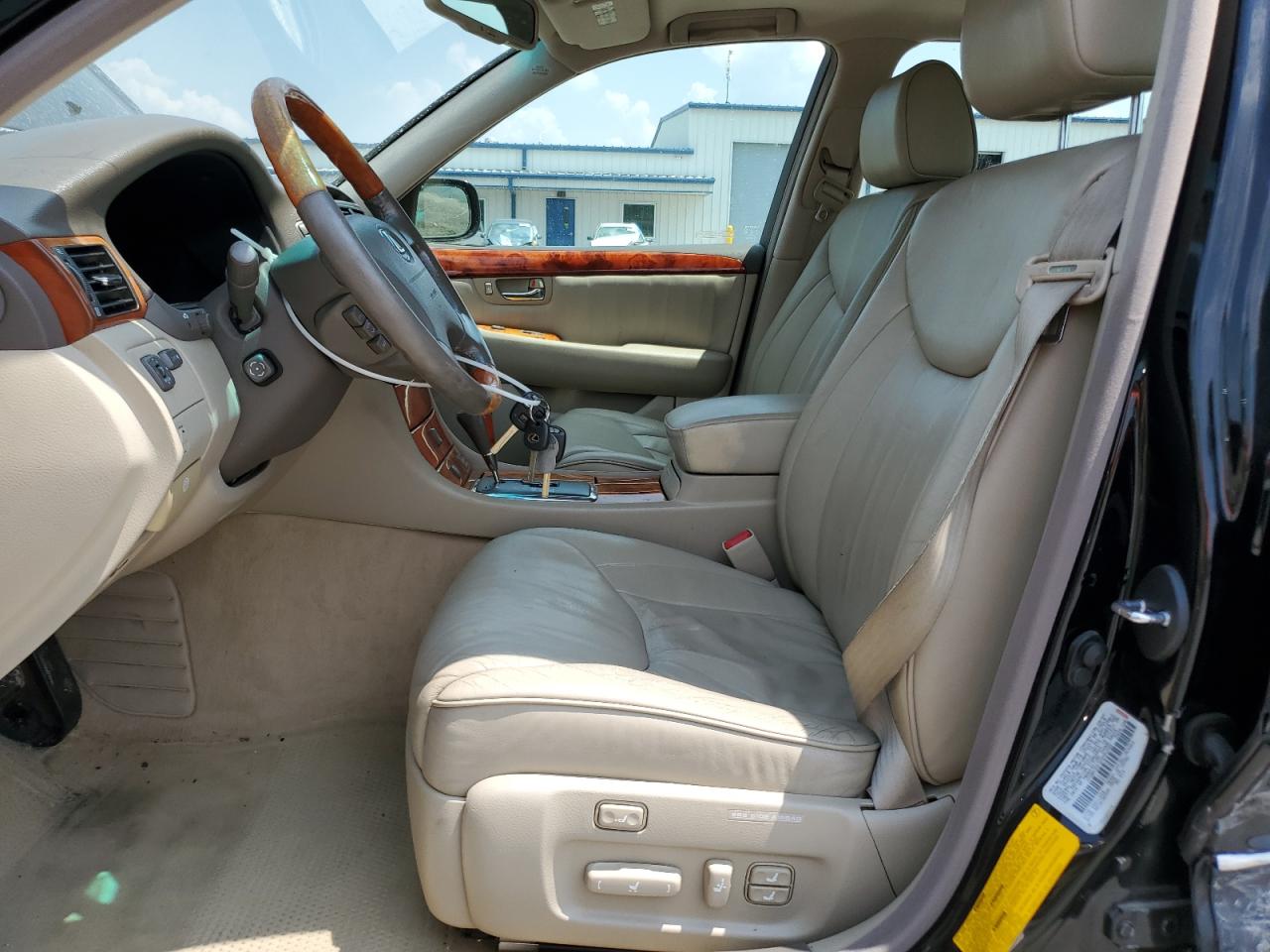 2002 Lexus Ls 430 VIN: JTHBN30F320081688 Lot: 62178375