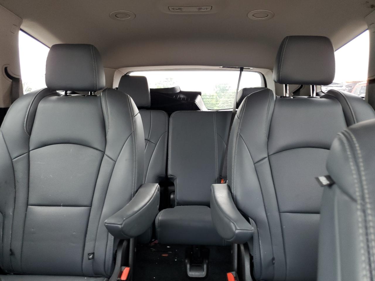 2021 Buick Enclave Essence VIN: 5GAERBKW0MJ245875 Lot: 60936545