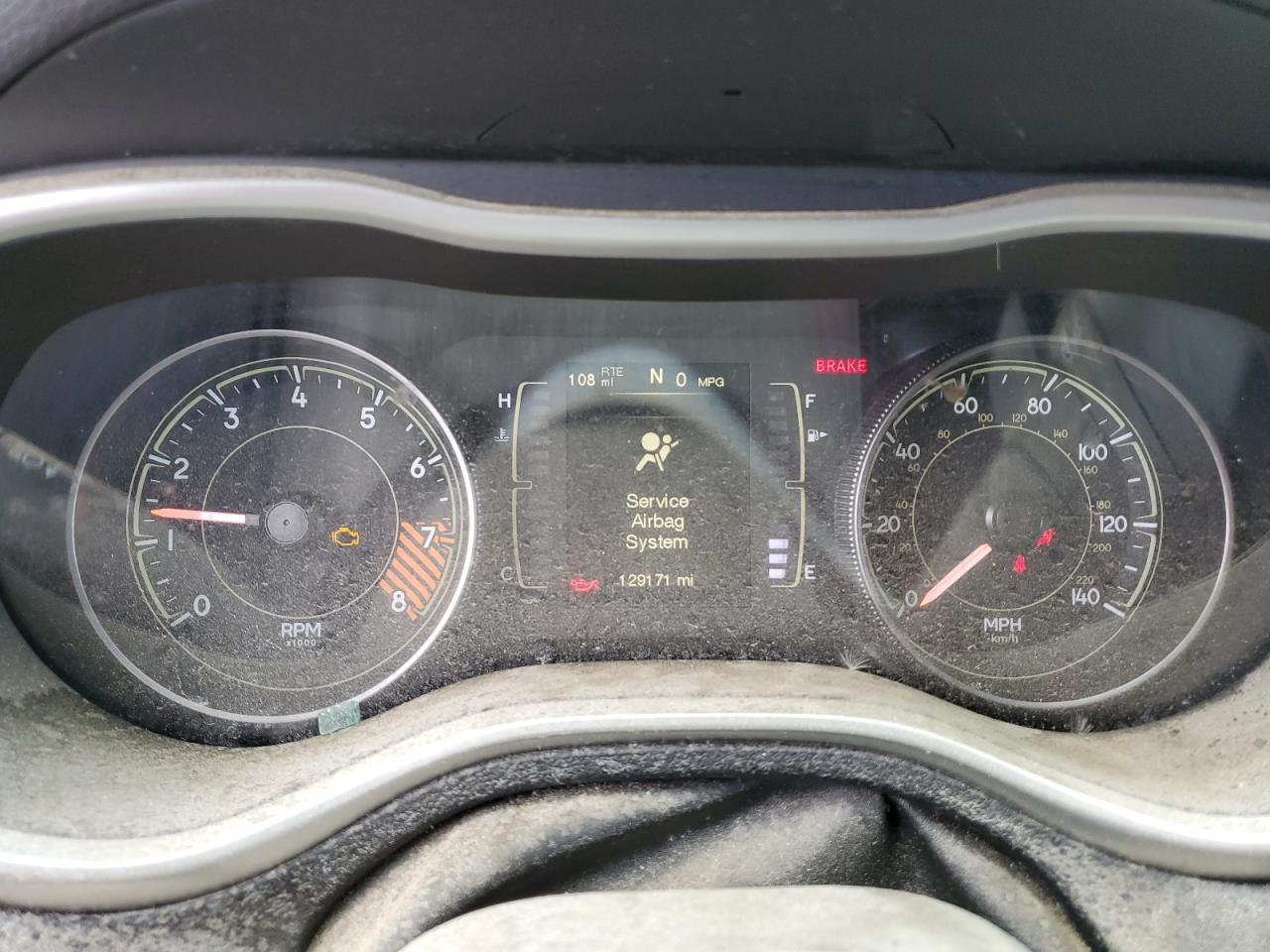 2014 Jeep Cherokee Latitude VIN: 1C4PJMCS0EW127724 Lot: 62024285