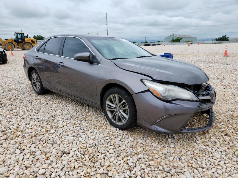  TOYOTA CAMRY 2017 Серый
