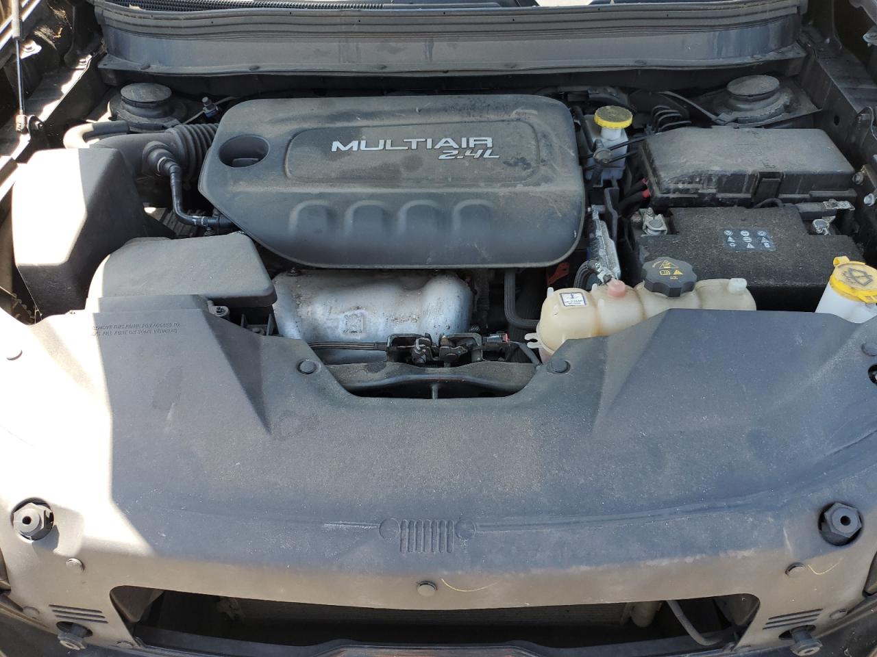 2019 Jeep Cherokee Latitude Plus VIN: 1C4PJMLB4KD194477 Lot: 60784425