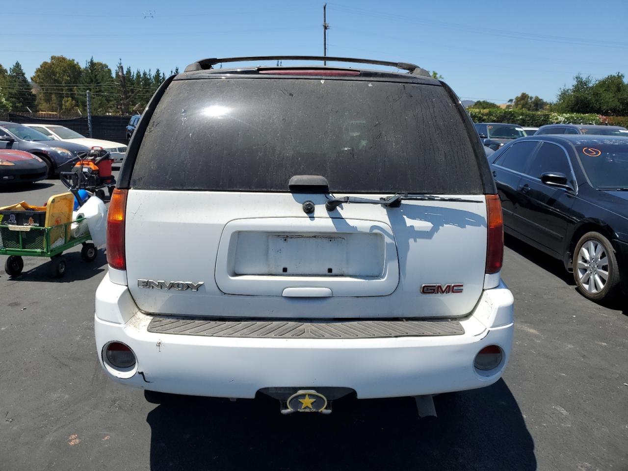 2005 GMC Envoy VIN: 1GKDT13S852122469 Lot: 62105225