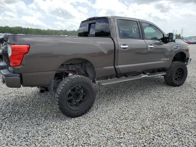  NISSAN TITAN 2017 Brązowy