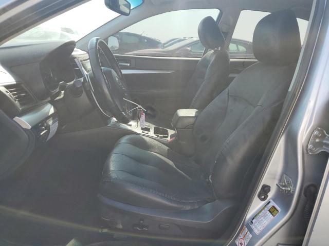  SUBARU LEGACY 2012 Srebrny