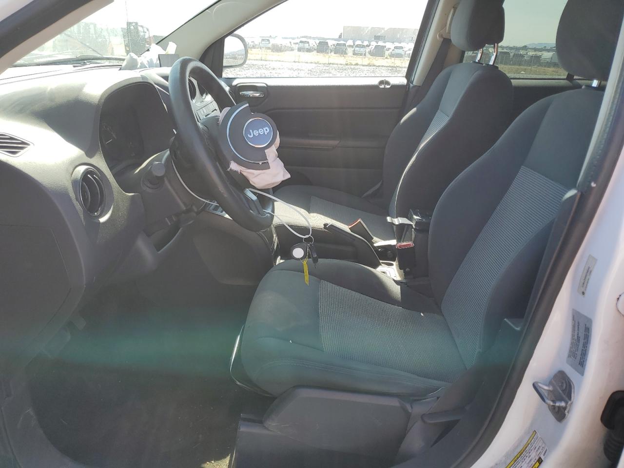 2016 Jeep Compass Sport VIN: 1C4NJCBA9GD568342 Lot: 61505995