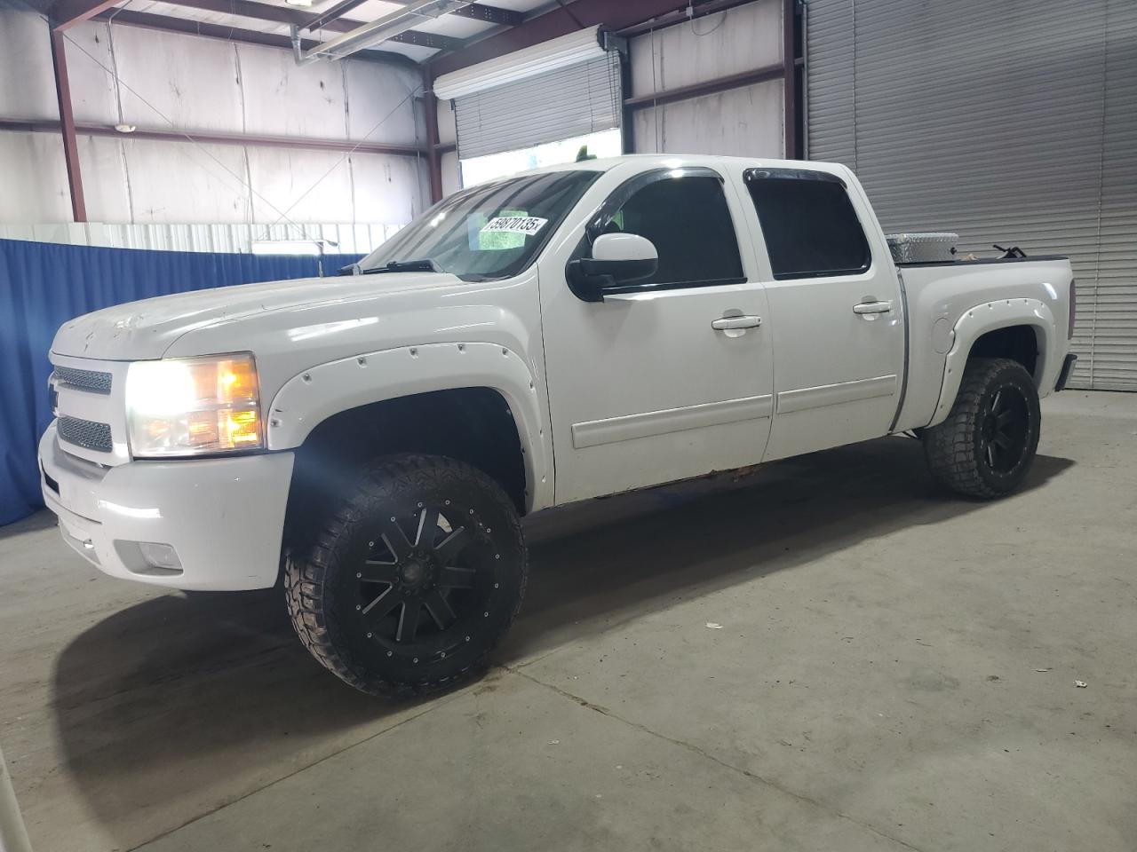 2010 Chevrolet Silverado K1500 Lt zu verkaufen in Hurricane, WV - Minor Dent/Scratches