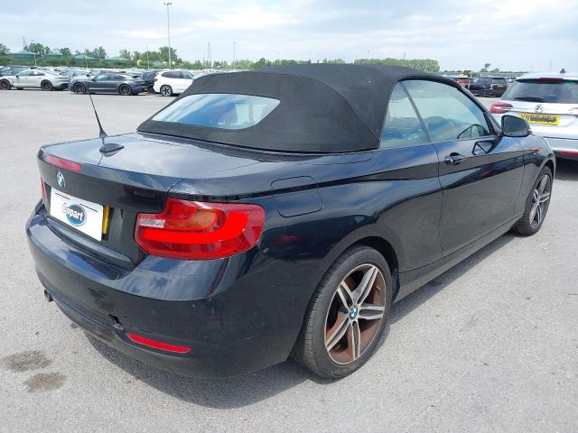 2015 BMW 220D SPORT