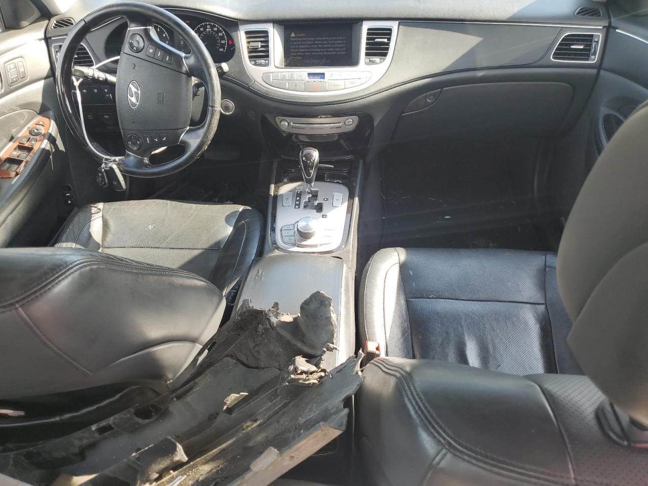 2012 Hyundai Genesis 4.6L VIN: KMHGC4DF3CU177971 Lot: 61227295