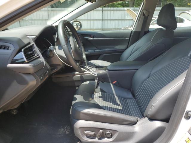 TOYOTA CAMRY 2023 Белы