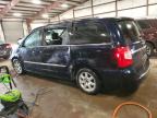 2011 Chrysler Town & Country Touring იყიდება Lansing-ში, MI - Side