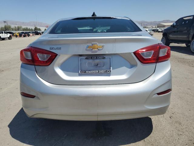  CHEVROLET CRUZE 2018 Серебристый
