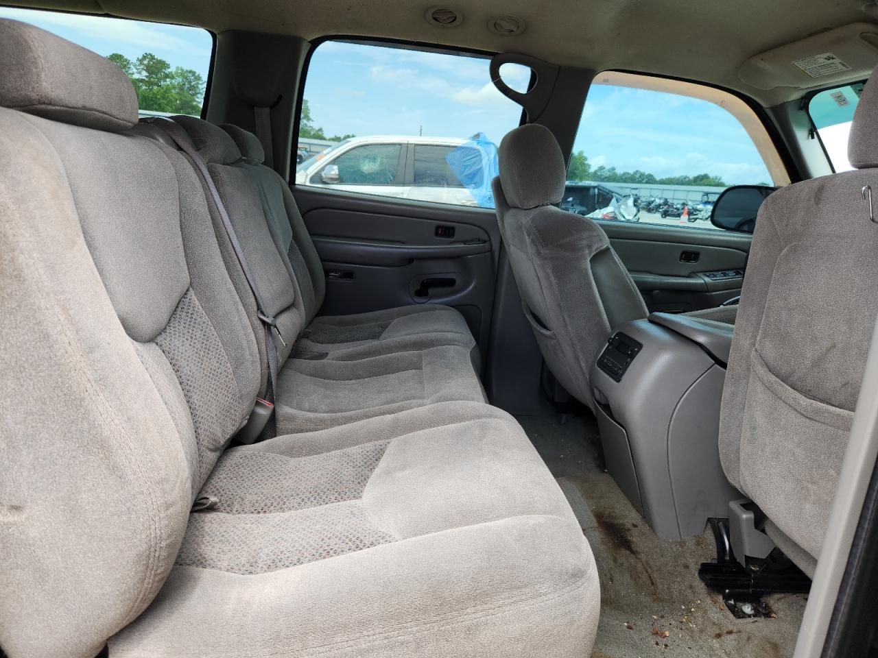 2004 Chevrolet Suburban C1500 VIN: 3GNEC16Z74G325942 Lot: 60229585