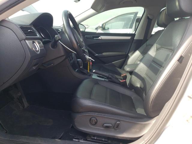  VOLKSWAGEN PASSAT 2019 Белы