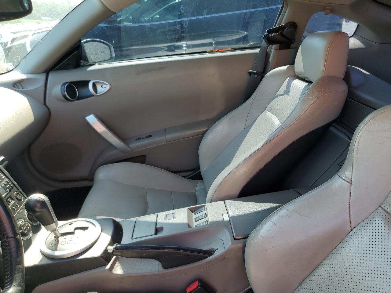 2004 Nissan 350Z Coupe VIN: JN1AZ34D24M101762 Lot: 62157255