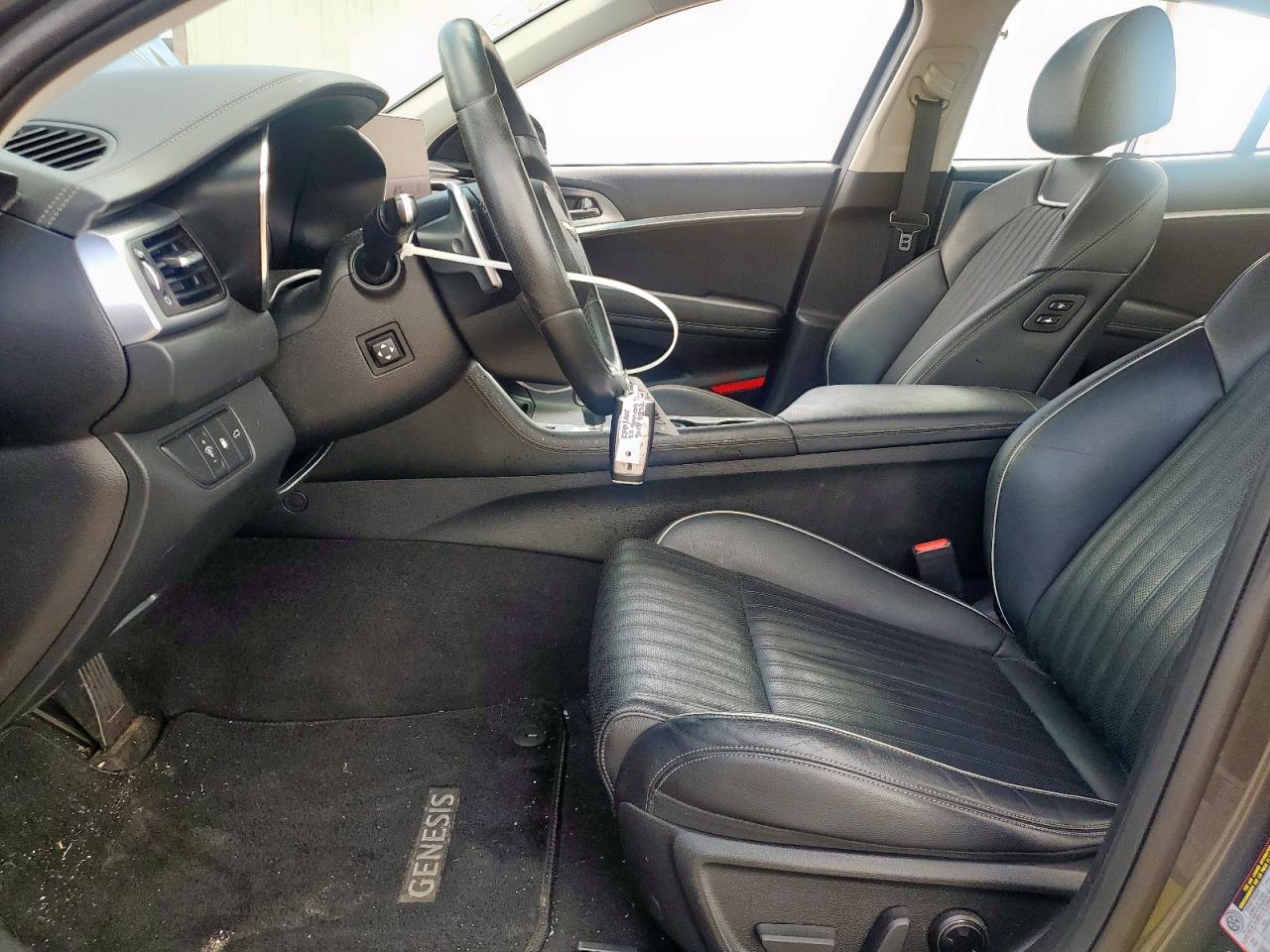 2022 Genesis G70 Base VIN: KMTG54TEXNU098132 Lot: 62419085