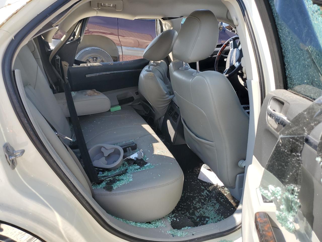 2007 Chrysler 300C VIN: 2C3KA63H77H811329 Lot: 59328235