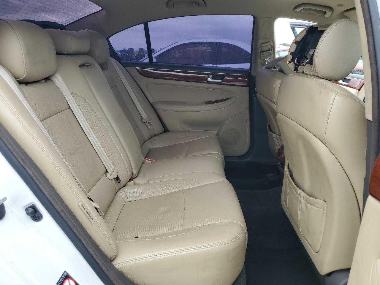 2013 Hyundai Genesis 3.8L VIN: KMHGC4DD0DU243148 Lot: 59130885