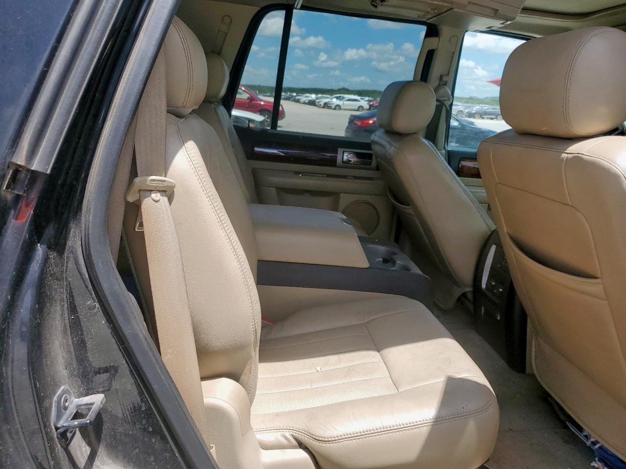 2006 Lincoln Navigator VIN: 5LMFU27506LJ01437 Lot: 62932185