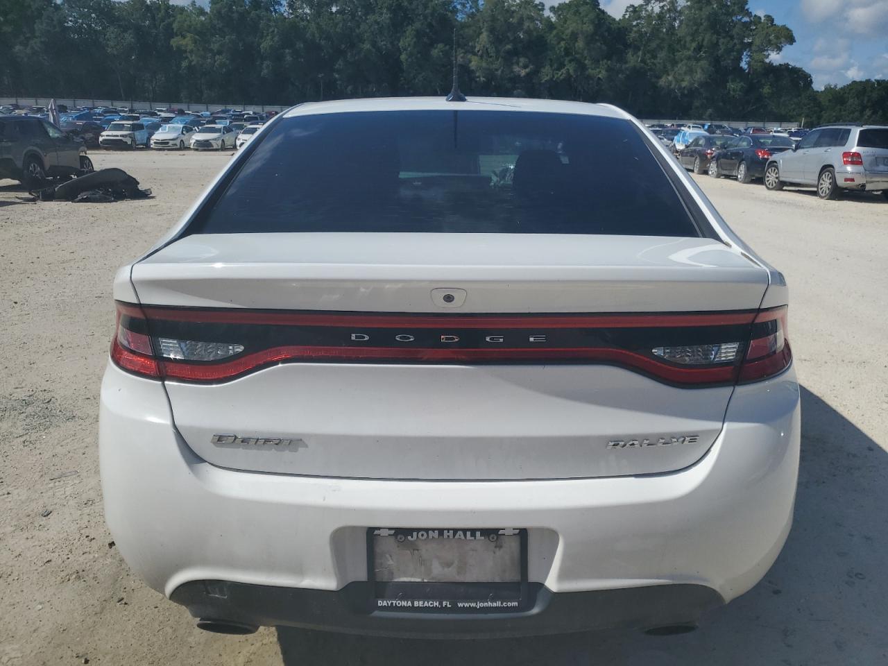2015 Dodge Dart Sxt VIN: 1C3CDFBB1FD120429 Lot: 70622035