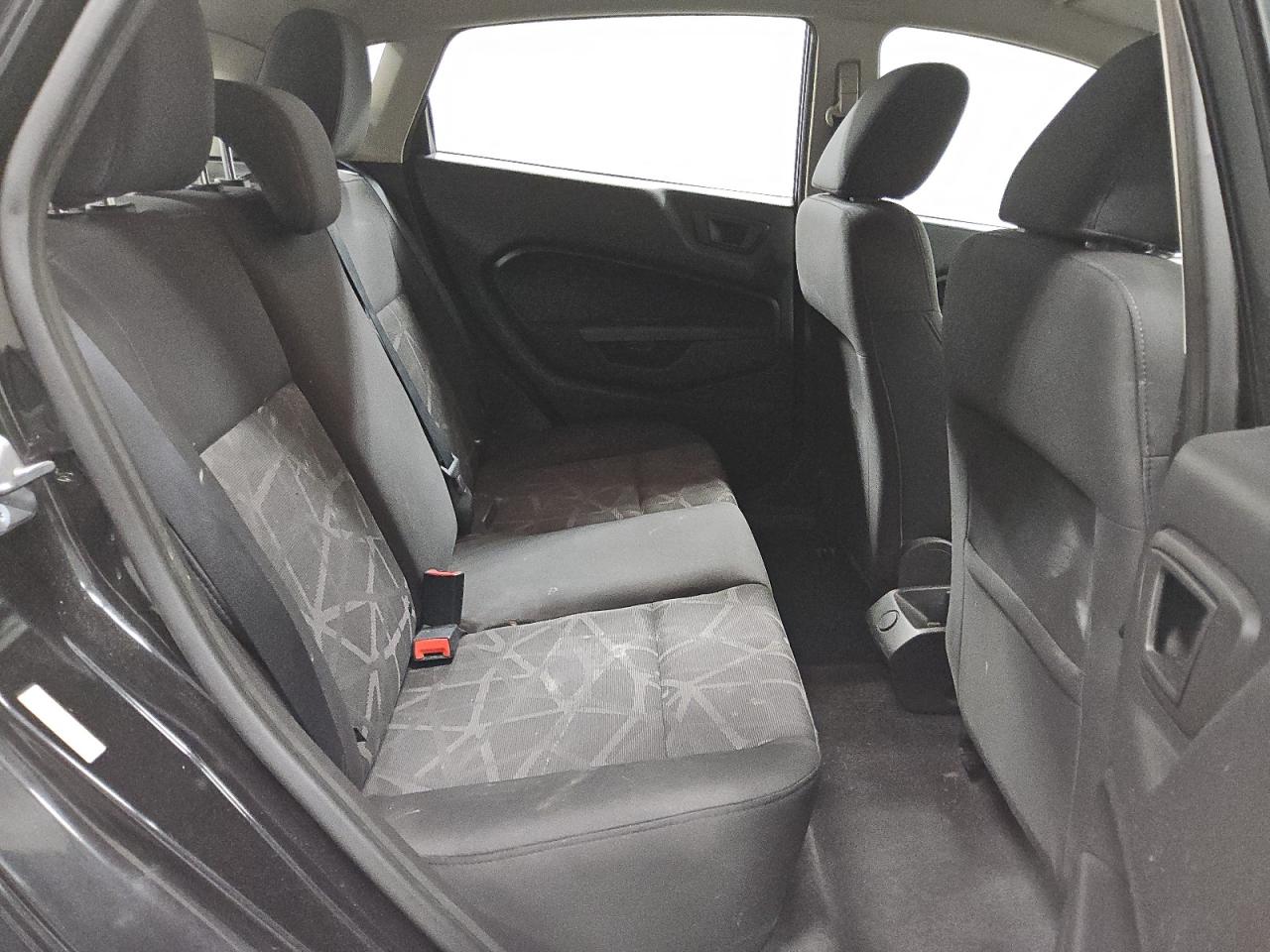2011 Ford Fiesta Se VIN: 3FADP4EJ8BM155813 Lot: 62013175