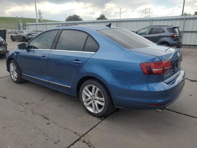  VOLKSWAGEN JETTA 2017 Синий