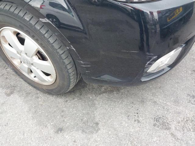 2011 KIA RIO DOMINO 