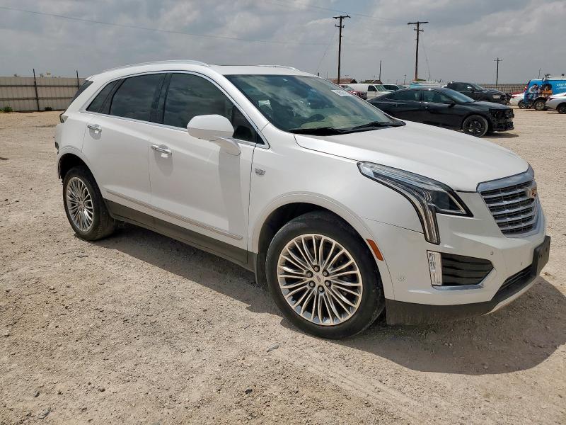 Parquets CADILLAC XT5 2017 Biały