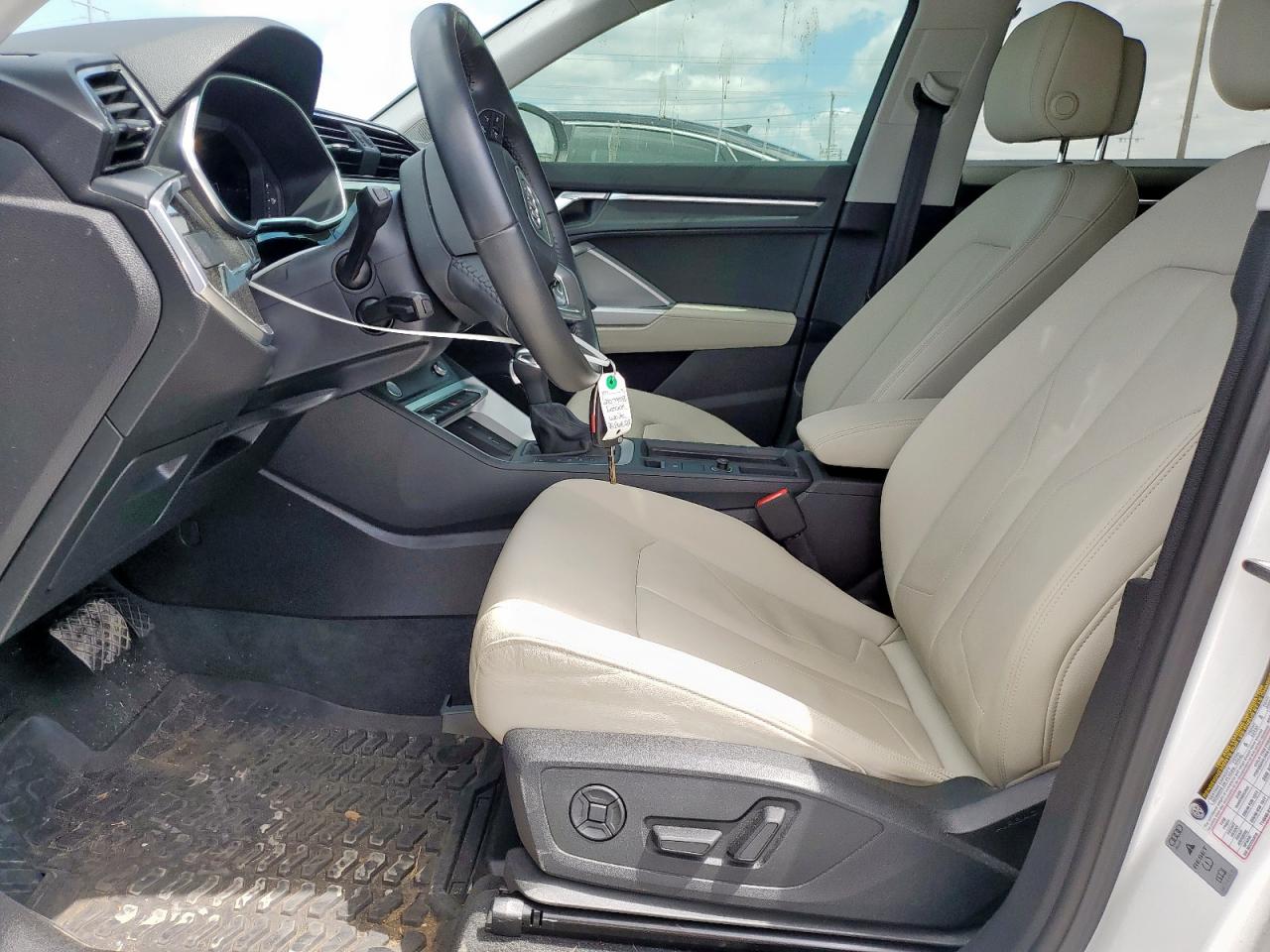 2020 Audi Q3 Premium Plus S-Line VIN: WA1EECF33L1092675 Lot: 61617965