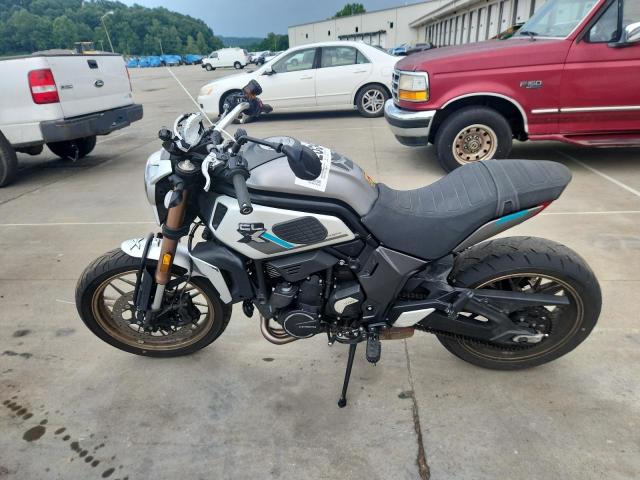 2022 CFMO CFMOTO  