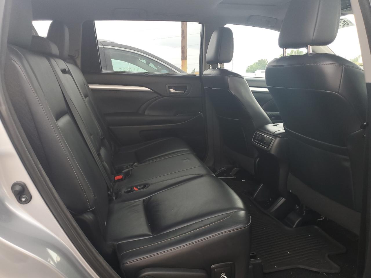 TOYOTA HIGHLANDER 2015 VIN 5TDJKRFH3FS146981 фото 10