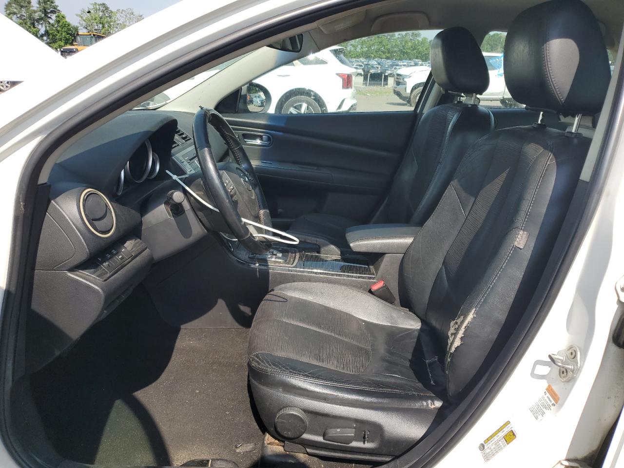 2009 Mazda 6 I VIN: 1YVHP82AX95M40319 Lot: 59763825