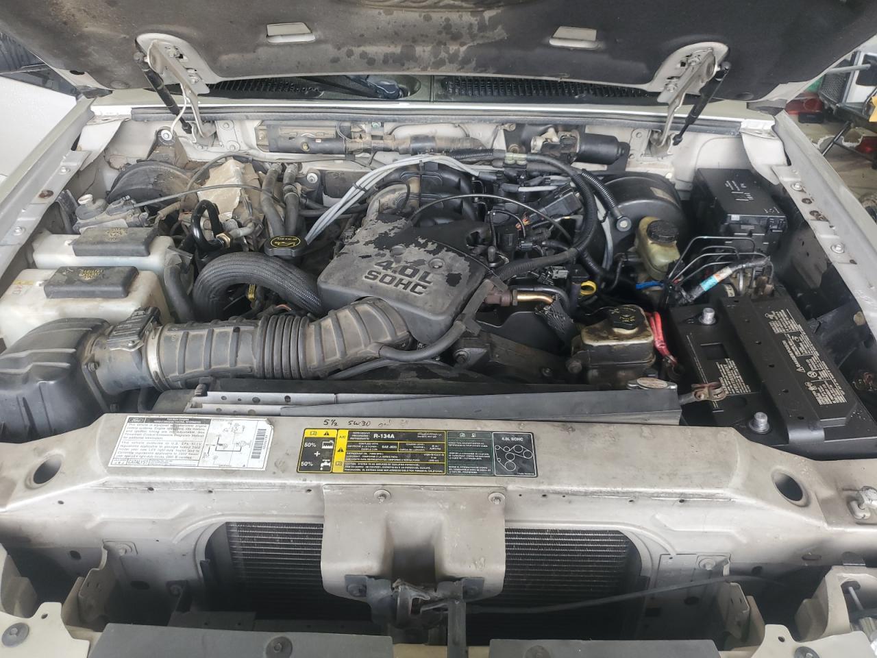 2002 Ford Explorer Sport Trac VIN: 1FMZU77EX2UD27275 Lot: 61047785