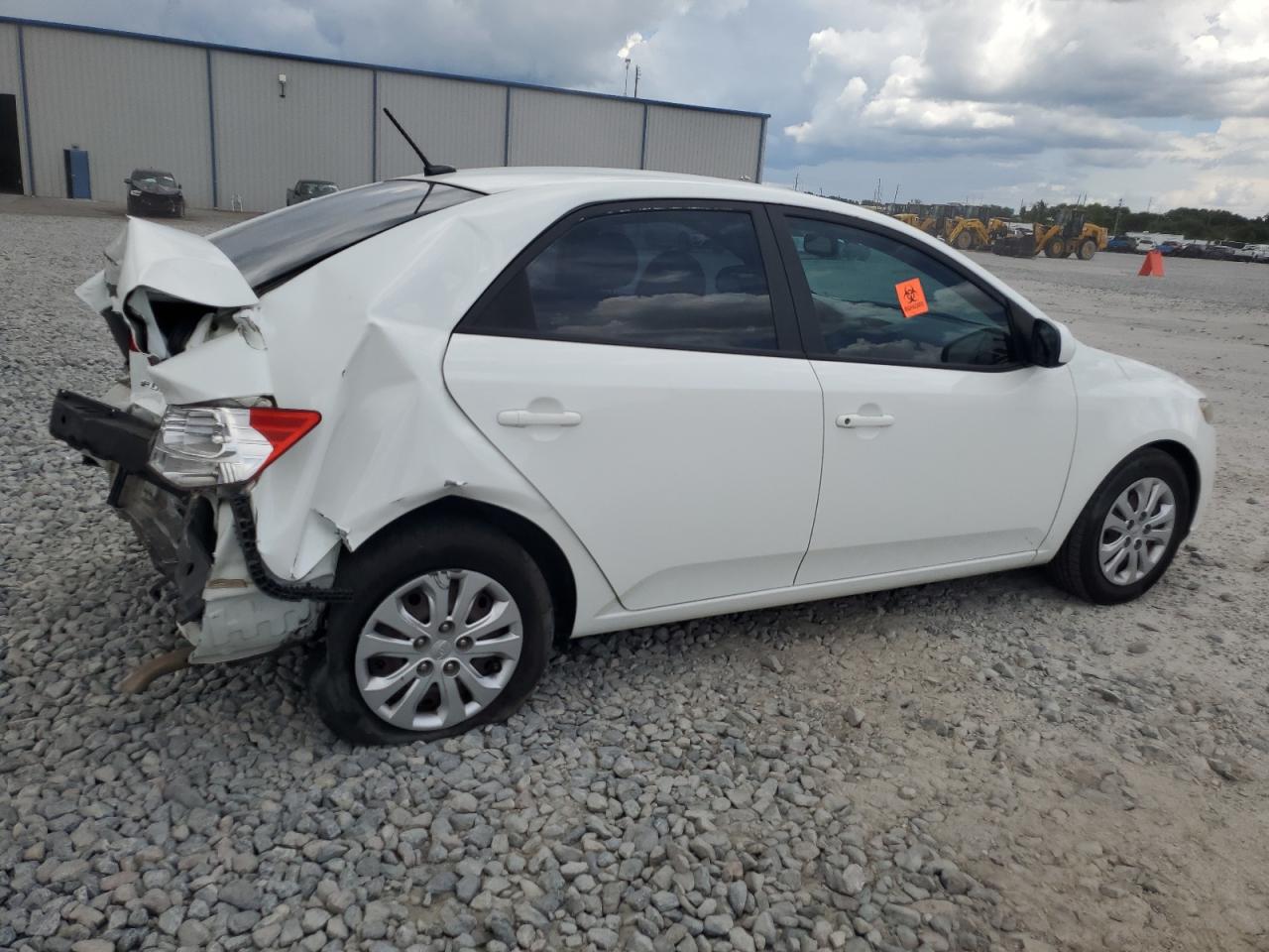 KIA FORTE 2013 VIN KNAFT4A22D5705252 фото 3