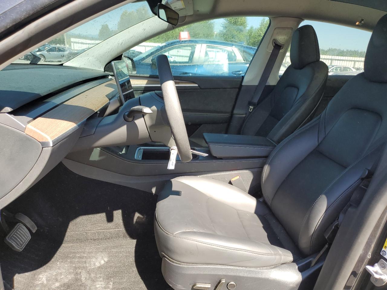 2024 Tesla Model Y VIN: 7SAYGDEE2RF064343 Lot: 62537265