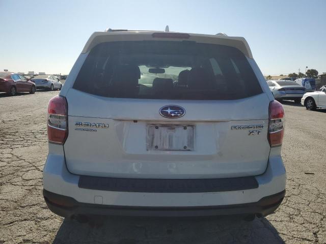  SUBARU FORESTER 2016 White