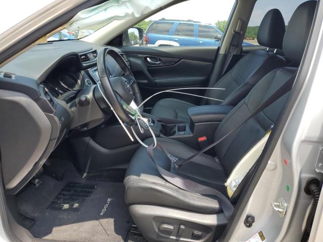  NISSAN ROGUE 2017 Srebrny