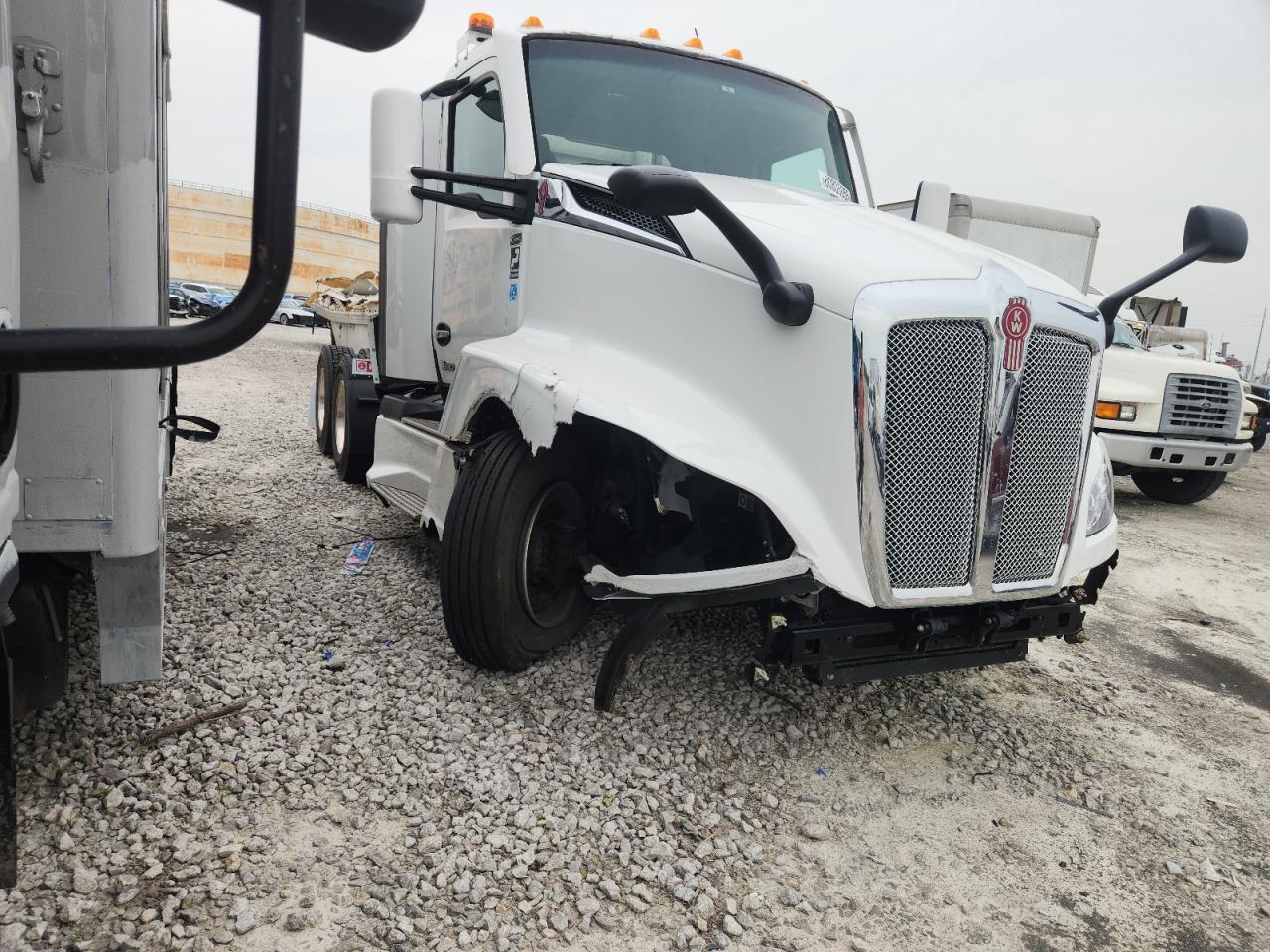 2025 Kenworth T680 Semi Truck for Sale in Tulsa, OK - Front End