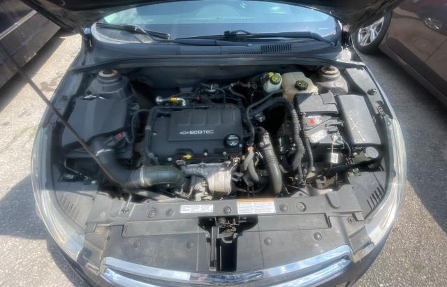 Sedans CHEVROLET CRUZE 2015 Black