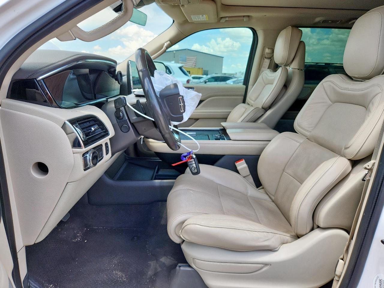2019 Lincoln Navigator Reserve VIN: 5LMJJ2LT7KEL09742 Lot: 62018975