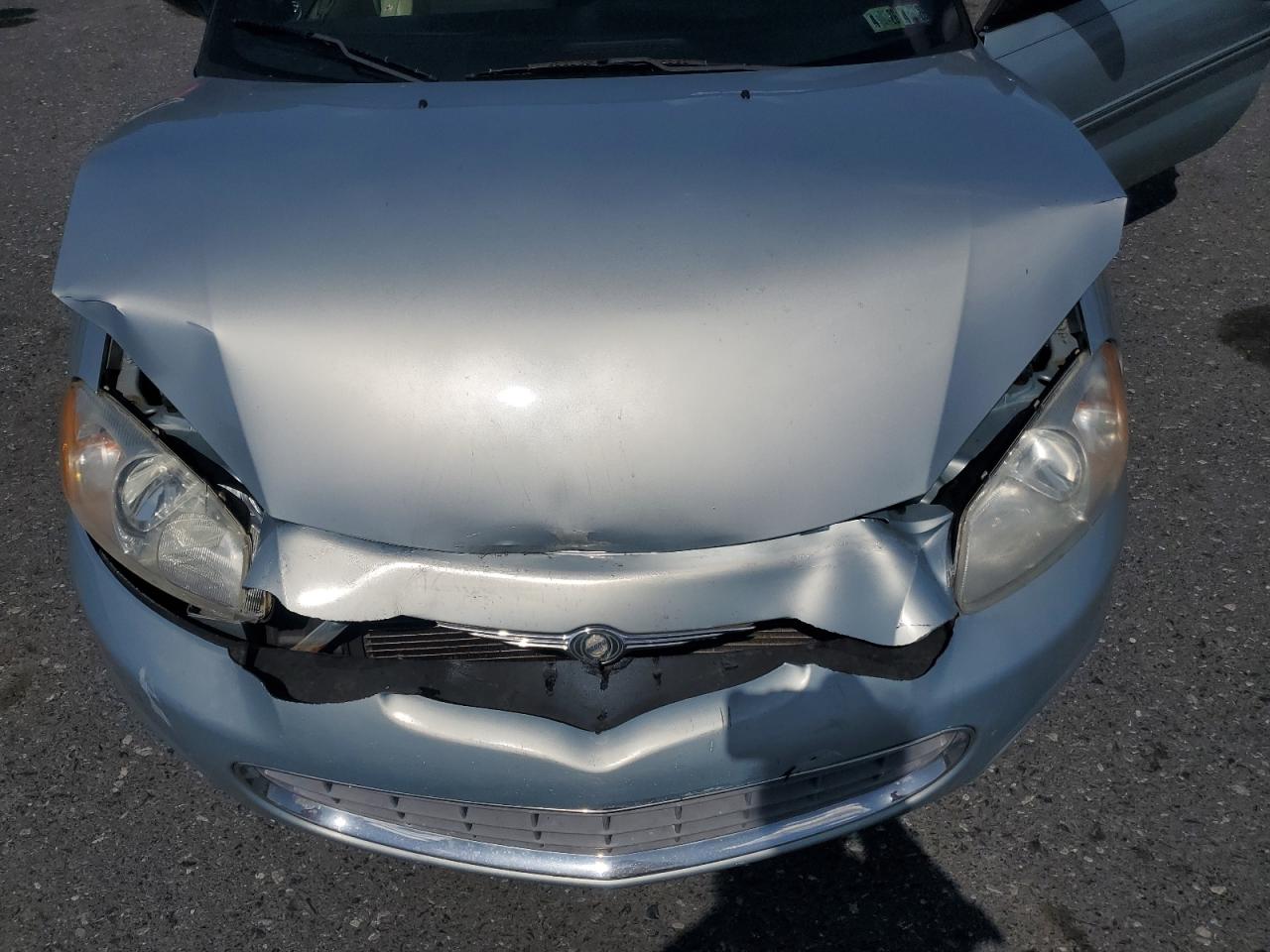 2002 Chrysler Sebring Limited VIN: 1C3EL65R02N174152 Lot: 62516645