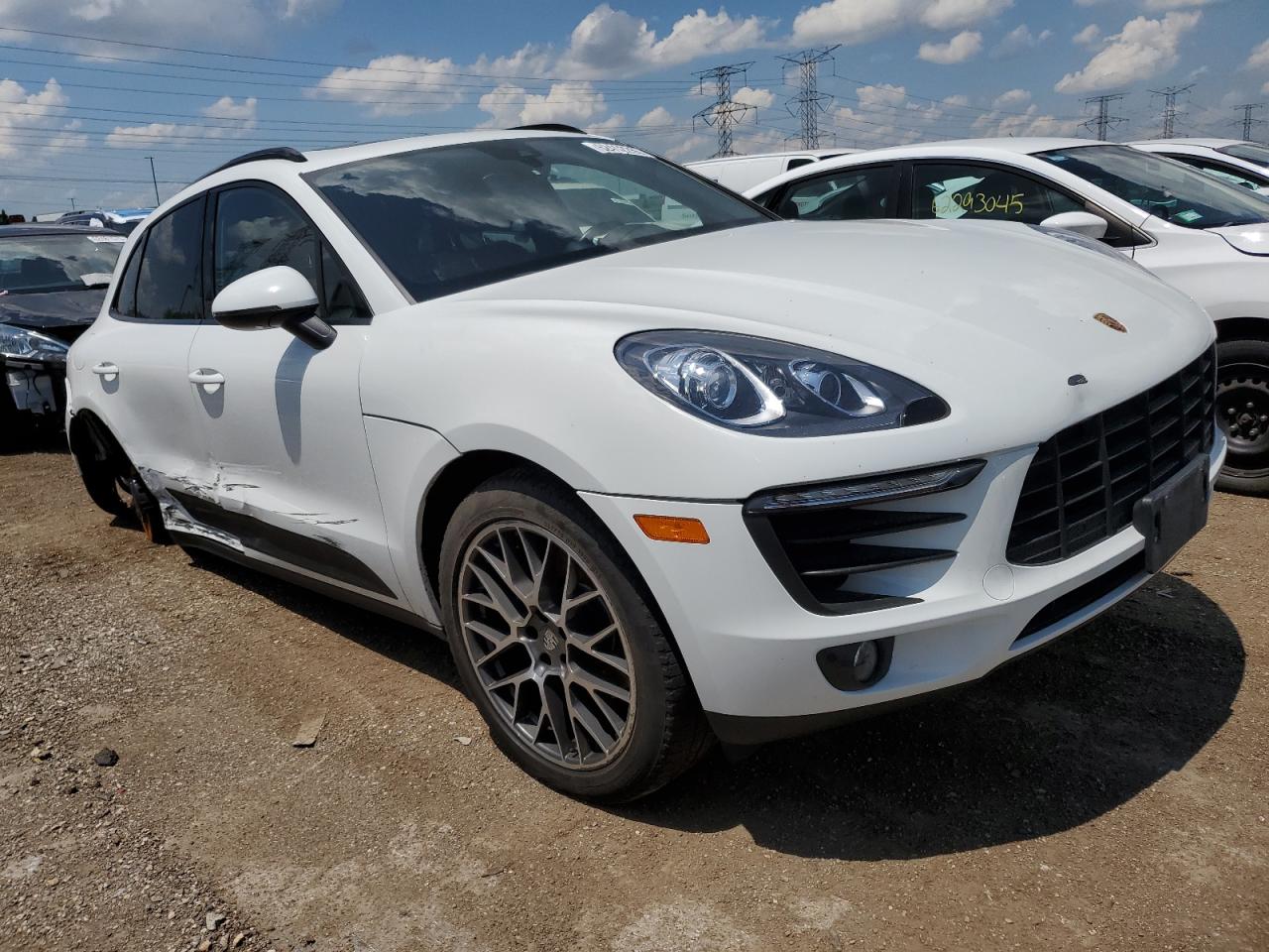 PORSCHE MACAN 2018 VIN WP1AA2A56JLB13473 photo 4