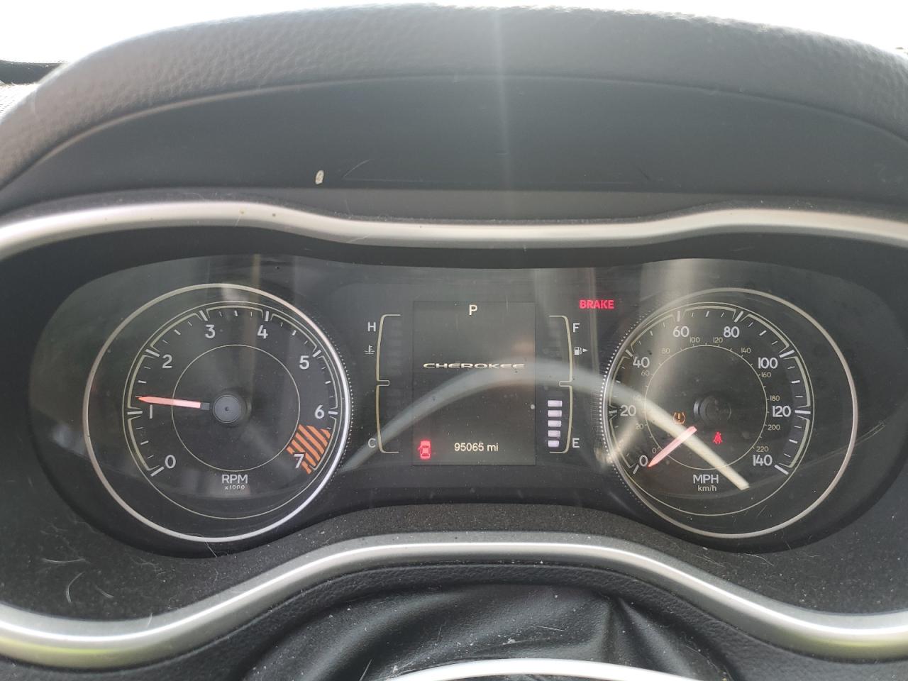 2014 Jeep Cherokee Latitude VIN: 1C4PJMCB3EW128172 Lot: 86117145