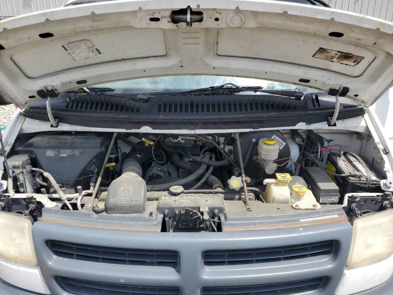 1998 Dodge Ram Van B1500 VIN: 2B7HB11X6WK142374 Lot: 59325885
