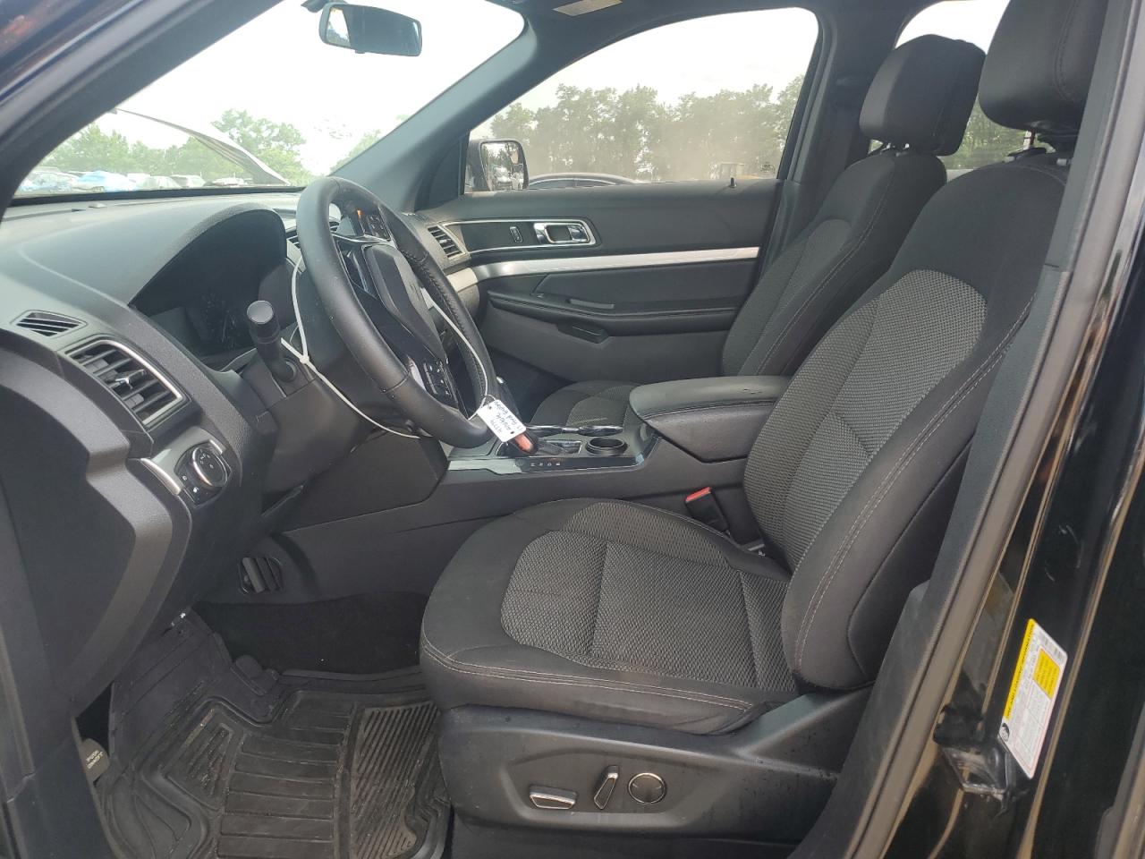 2017 Ford Explorer Xlt VIN: 1FM5K7DH4HGC52132 Lot: 62945965