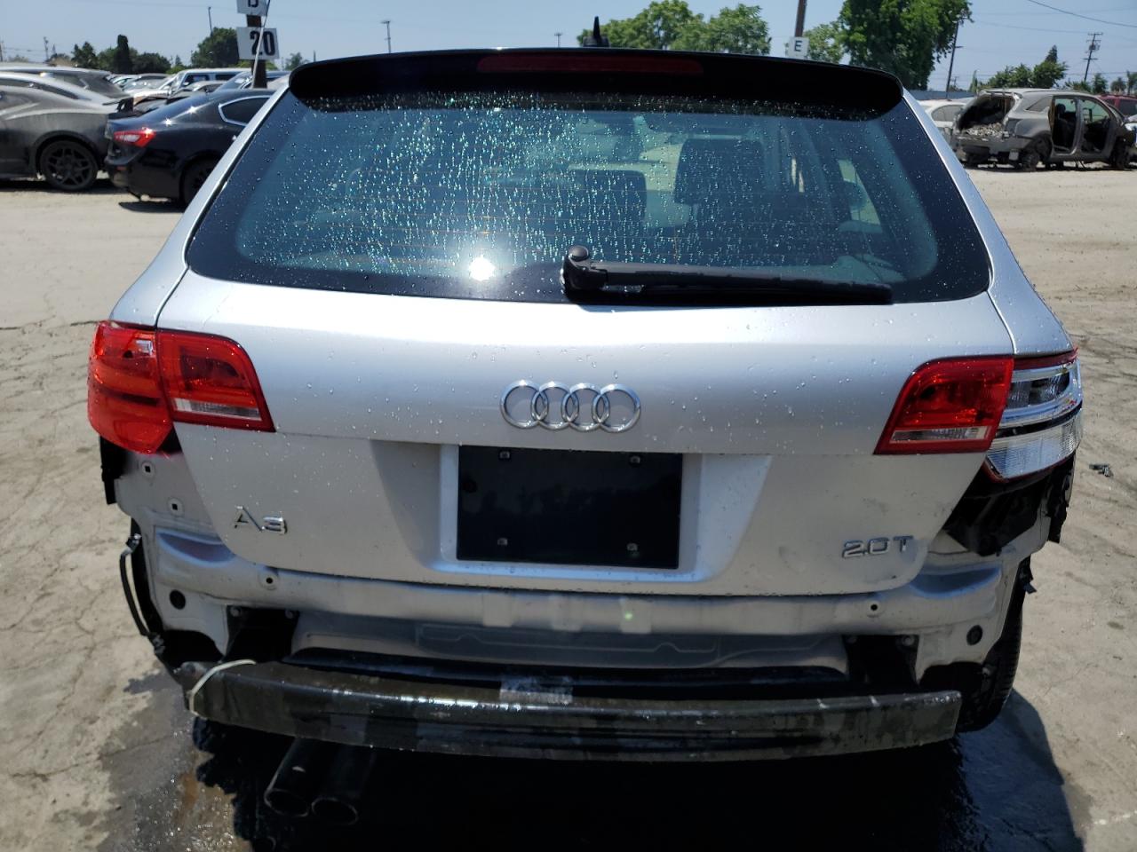 2011 Audi A3 Premium VIN: WAUBEAFM3BA136272 Lot: 62706585