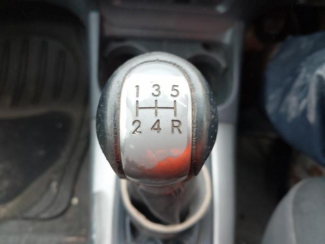 2004 TOYOTA RAV4 XT3 V