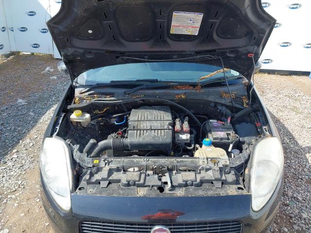 2010 FIAT GRANDE PUN