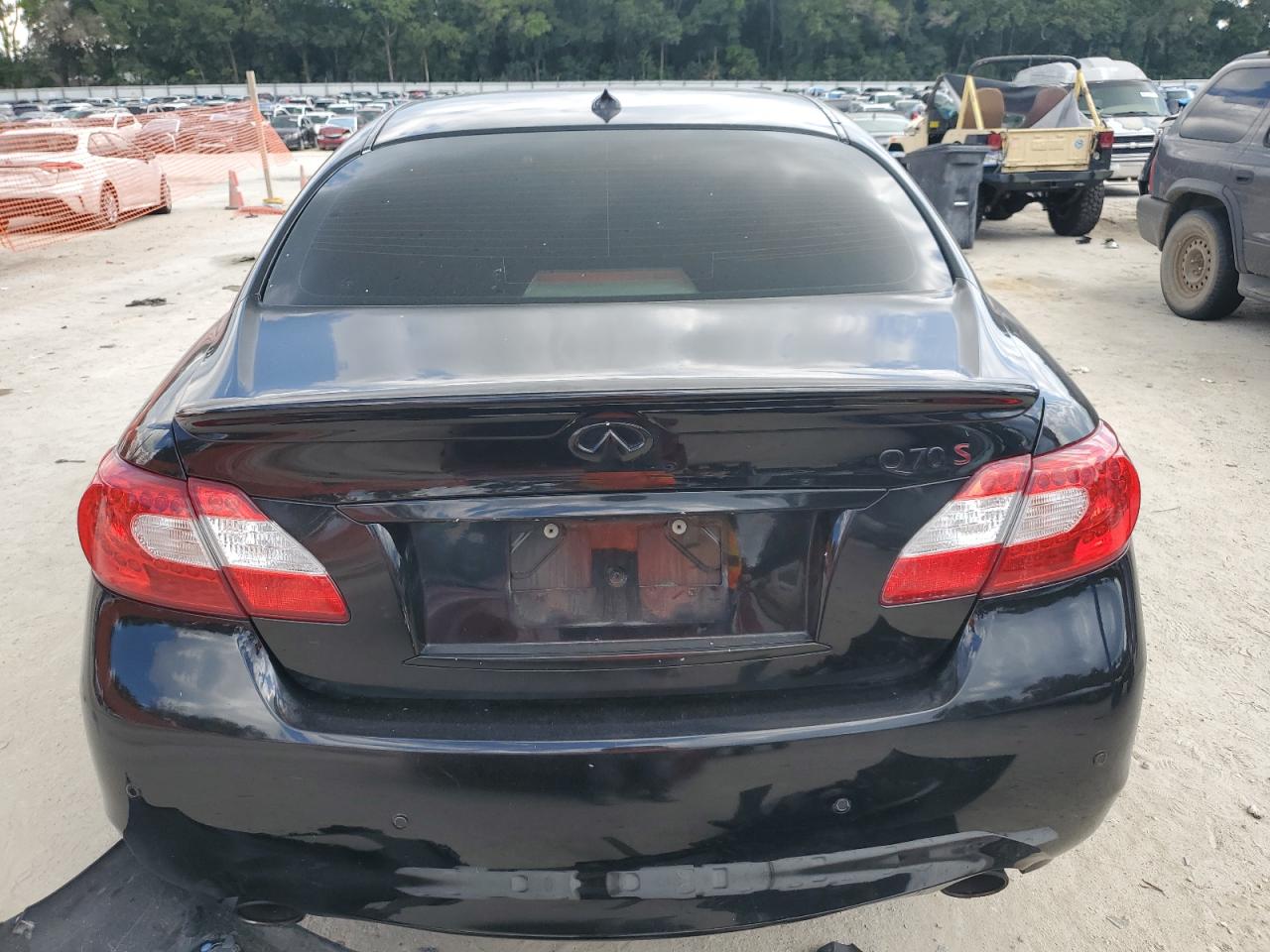 2014 Infiniti Q70 3.7 VIN: JN1BY1AP2EM260549 Lot: 62111725