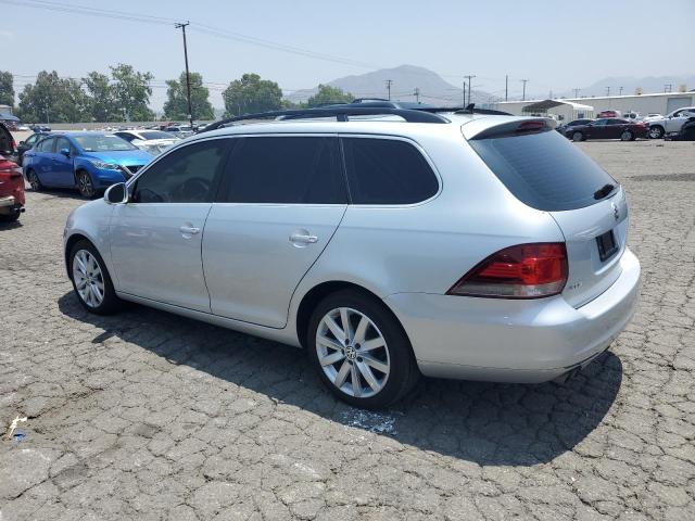 Crossovers VOLKSWAGEN JETTA 2012 Srebrny