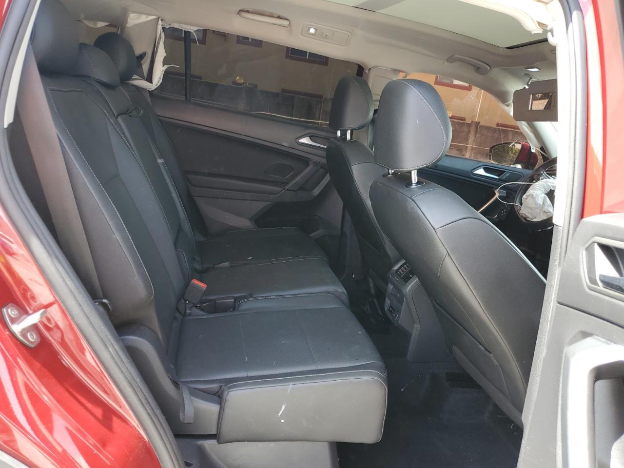 Фото: 3VV3B7AX7KM065036 - 11